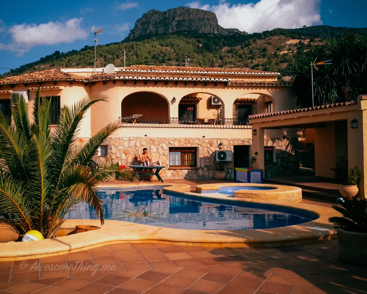 Villa, Spain